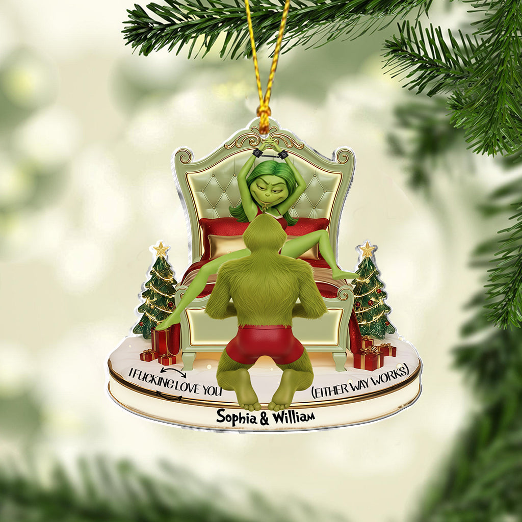 Ornement de Noël personnalisé « Green Monster Couple Christmas Movie »