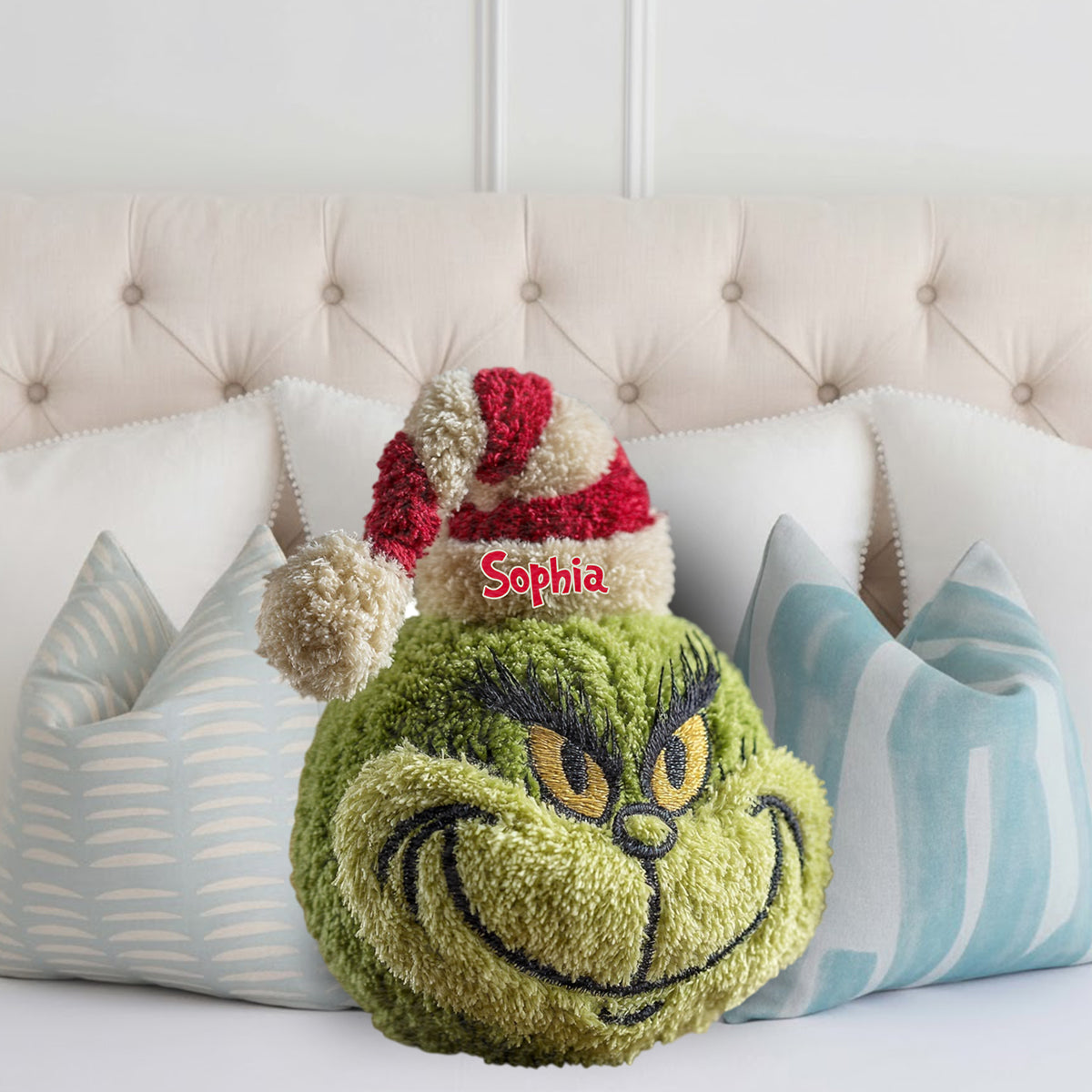 Cadeau de Noël Green Monster personnalisé avec n'importe quel nom - Étole de Noël personnalisée, coussin en fausse fourrure en forme de coussin.