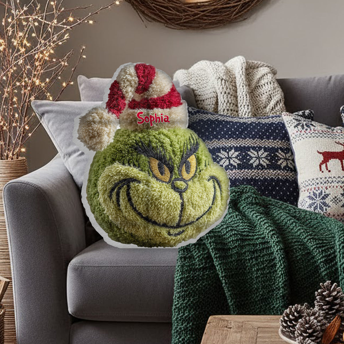 Cadeau de Noël Green Monster personnalisé avec n'importe quel nom - Étole de Noël personnalisée, coussin en fausse fourrure en forme de coussin.