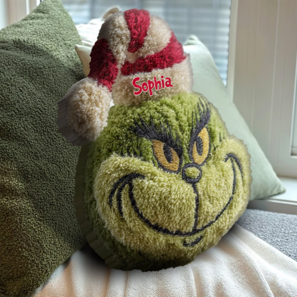 Cadeau de Noël Green Monster personnalisé avec n'importe quel nom - Étole de Noël personnalisée, coussin en fausse fourrure en forme de coussin.