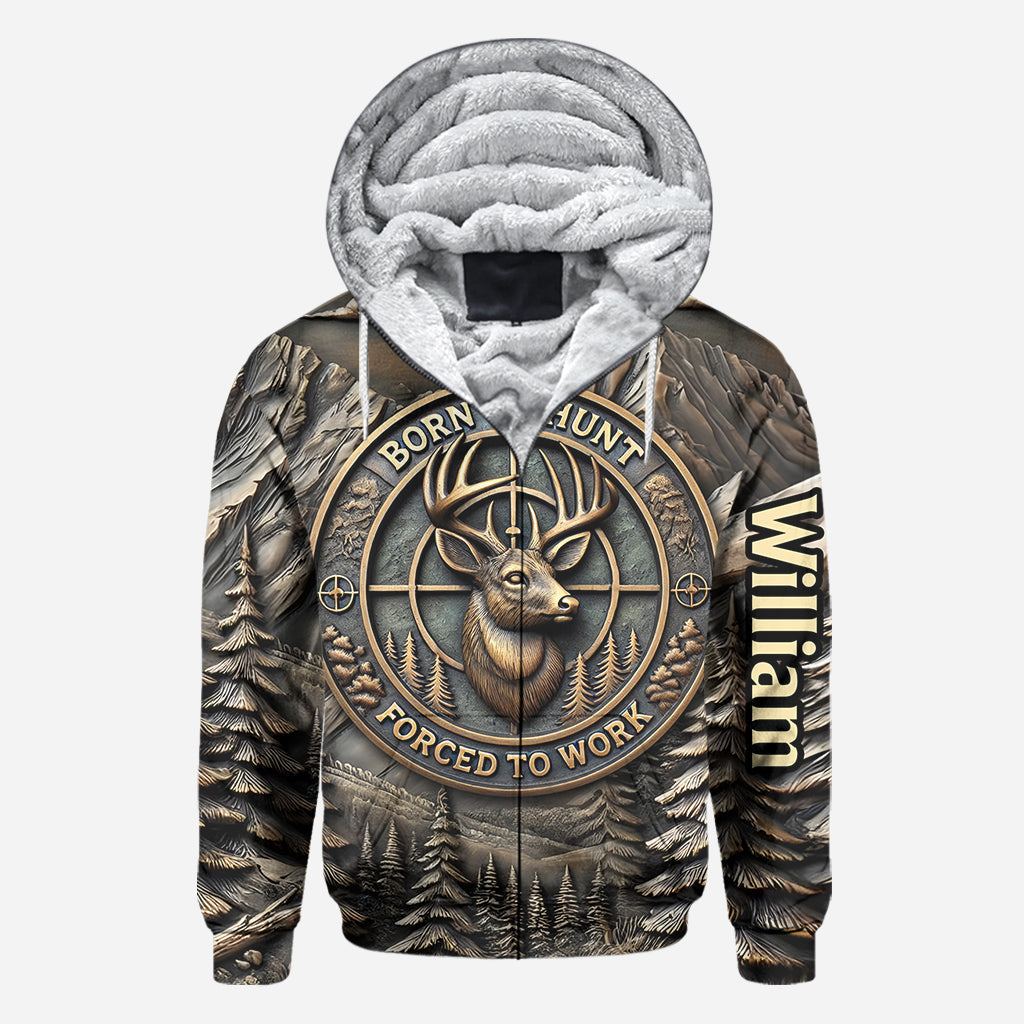 Né pour chasser, forcé de travailler - T-shirt de chasse personnalisé