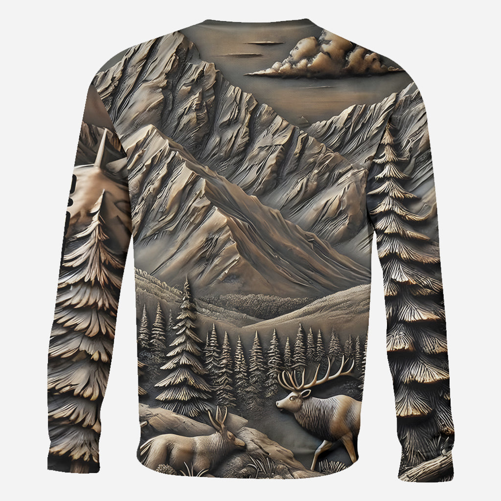 Né pour chasser, forcé de travailler - T-shirt de chasse personnalisé