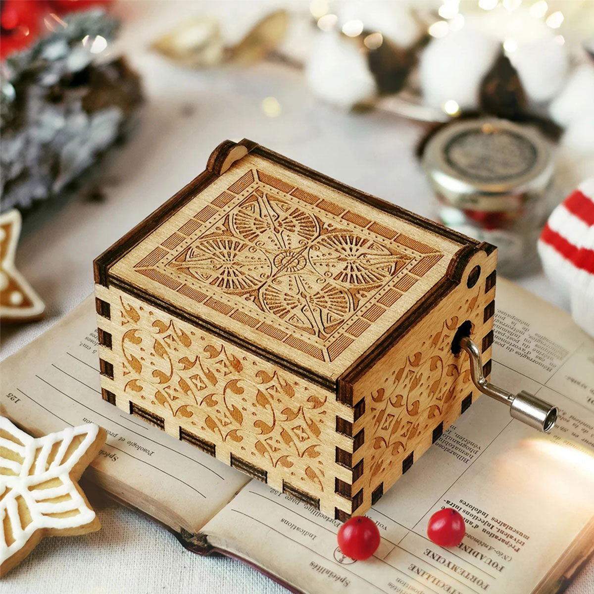 Mother & Daughters - Personalized Mother Hand Crank Music Box