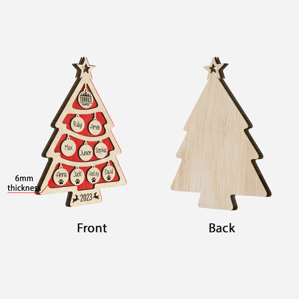 Sapin de Noël avec nom de famille et plusieurs couleurs - Ornement en bois personnalisé avec le nom de famille