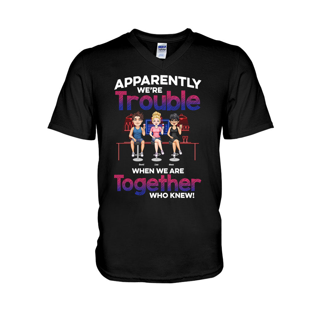 Apparemment, on fait des étincelles quand on est ensemble - T-shirt et sweat à capuche personnalisés pour meilleures amies